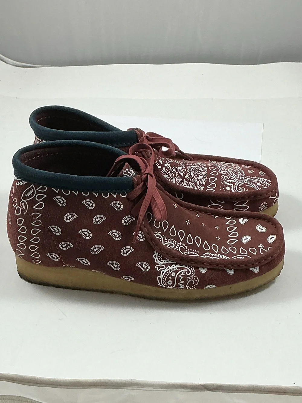 Clark’s Original Wallabee Boots Brick Paisley Size 10